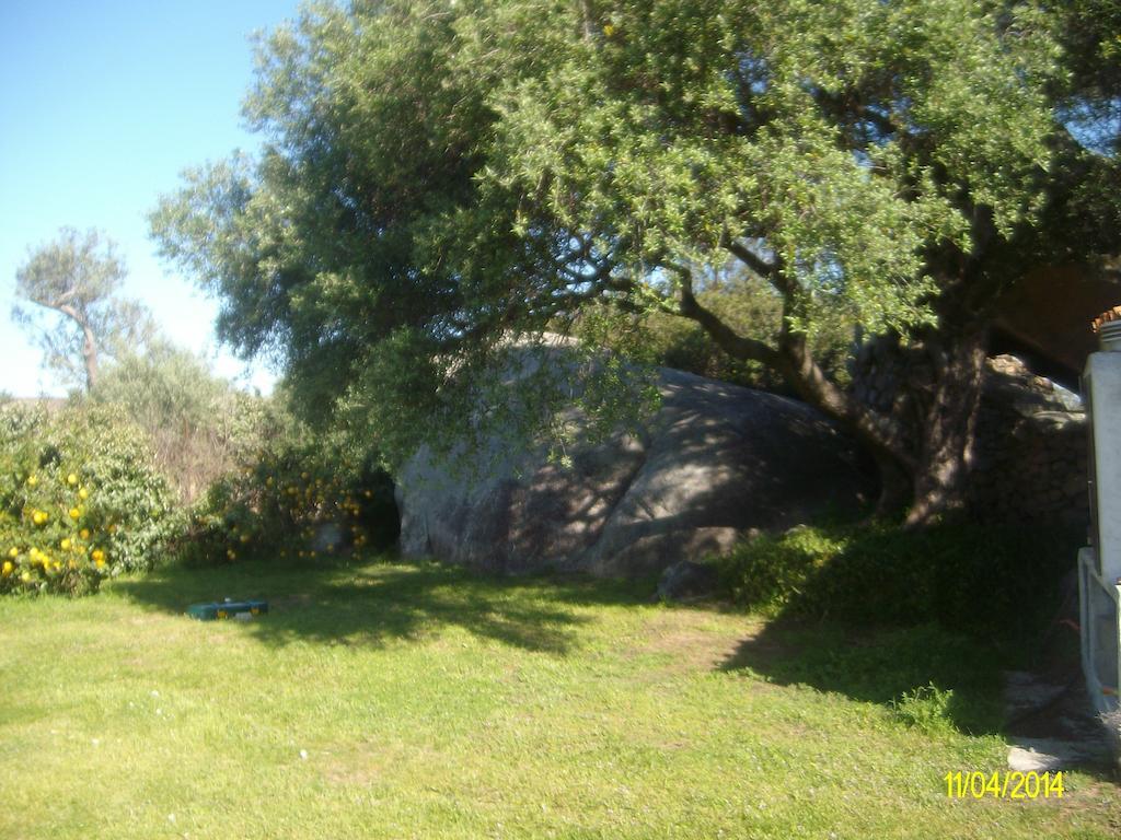 Agriturismo Spridda Bed & Breakfast Arzachena Exterior photo